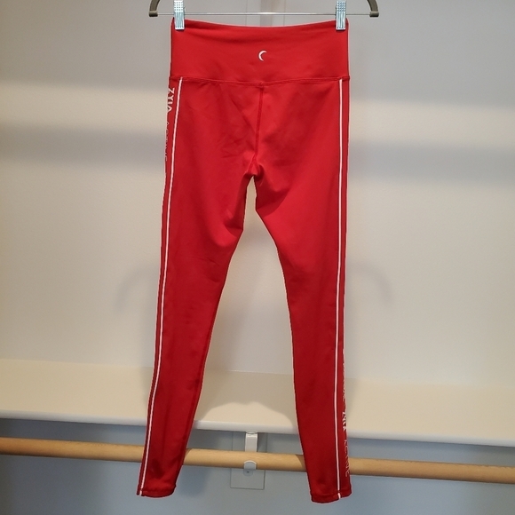 Zyia Active Light N Tight Red High Rise Graphic Logo Striped Tight Leggings - Picture 6 of 11